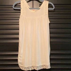 Mossimo Cream Flowy Top